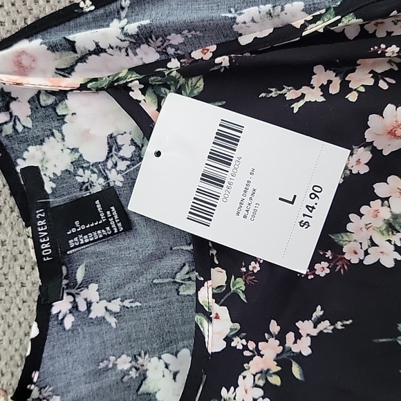 Sundress - Picture 2 of 2